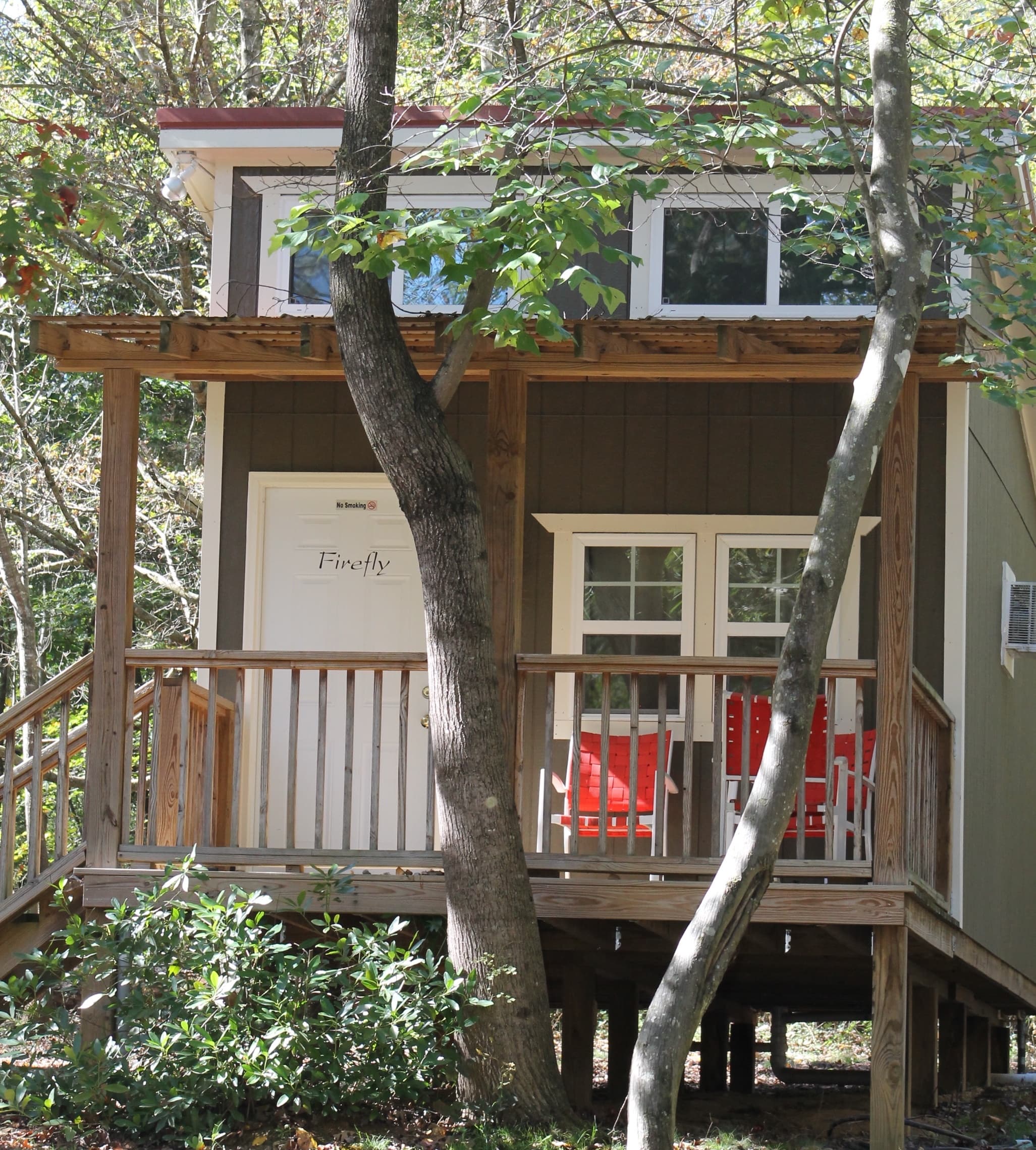 Firefly Bungalow | Lodging in Ocoee | 