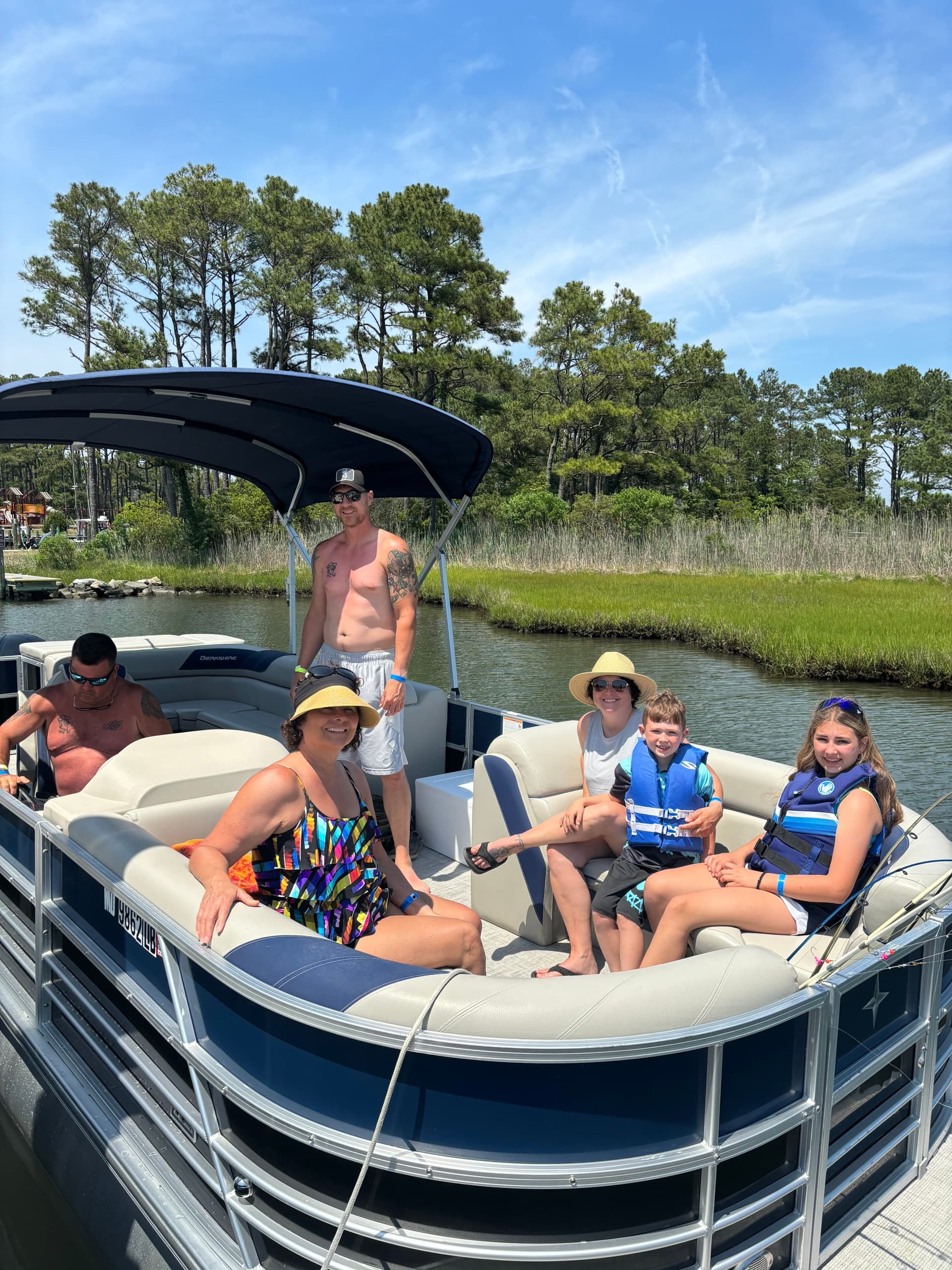 Pontoon Rental - Frontier Town | Boat Tour in Berlin | Water Activities, Boat Rental, Rentals, Ferry
