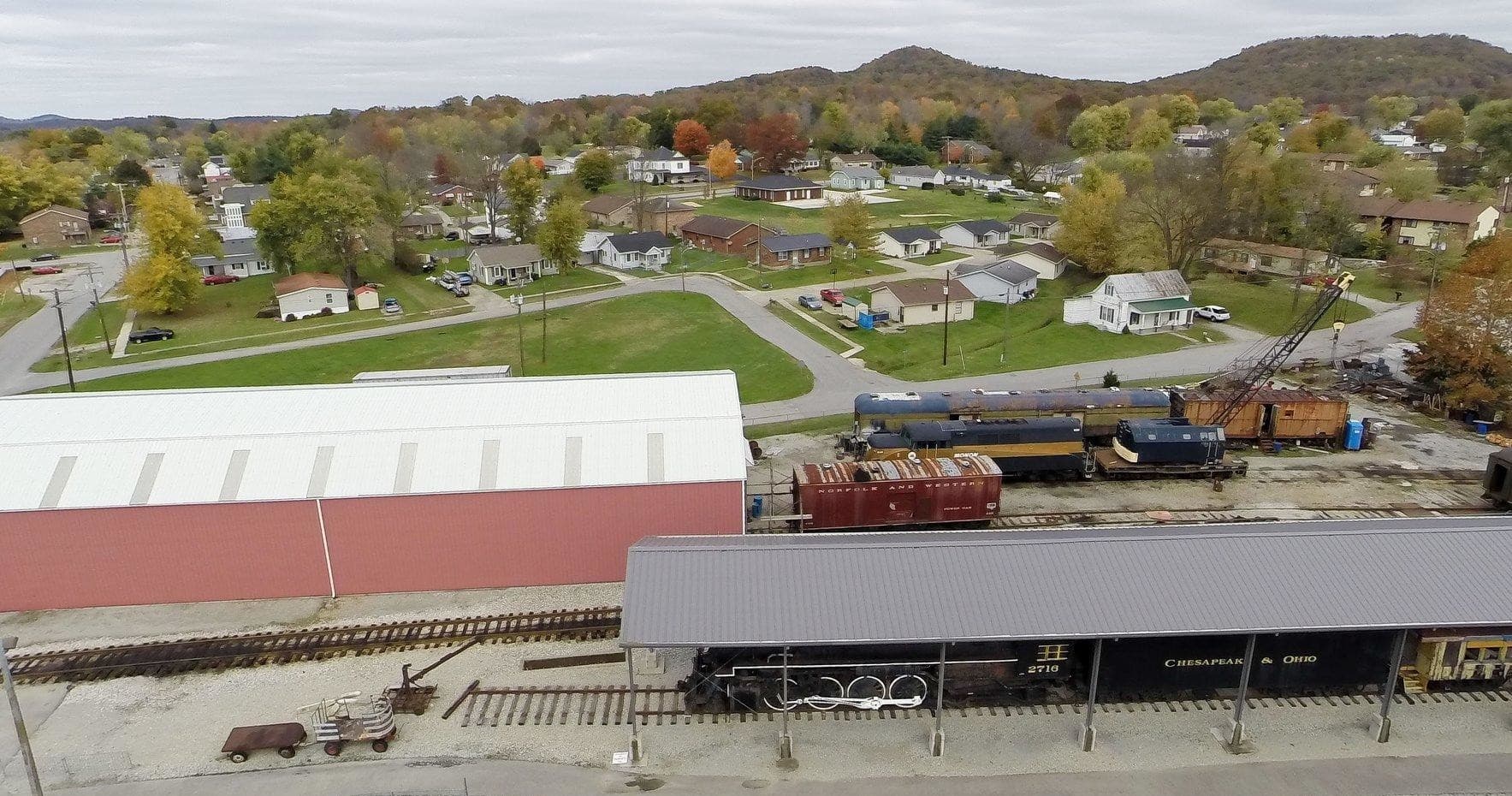 Santa Express Premium Seating — Holiday Rail Ride in New Haven, Kentucky