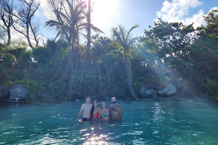 Private Bermuda Boat Charter: Cliff Jumping, Shipwrecks & Island Sightseeing photo 4